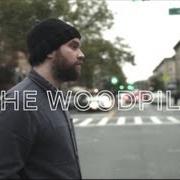 El texto musical CANDLELIT de FRIGHTENED RABBIT también está presente en el álbum The woodpile (2013)