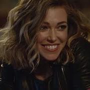 El texto musical LONE RANGER de RACHEL PLATTEN también está presente en el álbum Fight song (2015)