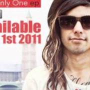 El texto musical GIMME THAT LOVE SONG de JOEL PIPER también está presente en el álbum The only one (2011)