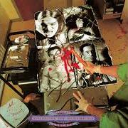 El texto musical INCARNATED SOLVENT ABUSE de CARCASS también está presente en el álbum Necroticism - descanting the insalubrious (1991)