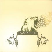 El texto musical FINDING ME de PASSAFIRE también está presente en el álbum Interval (2015)