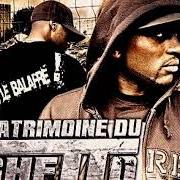 El texto musical C'EST UNE QUESTION D'HONNEUR de MAC TYER también está presente en el álbum Patrimoine du ghetto (2005)