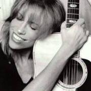 El texto musical IT'S NOT LIKE HIM de CARLY SIMON también está presente en el álbum Have you seen me lately (1990)