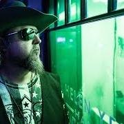 El texto musical DIRT ROAD DISCO de COLT FORD también está presente en el álbum Love hope faith (2017)