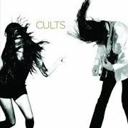 El texto musical GO OUT­SIDE de CULTS también está presente en el álbum Cults (2011)