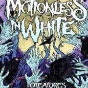 El texto musical LONDON IN TERROR de MOTIONLESS IN WHITE también está presente en el álbum Creatures (2010)