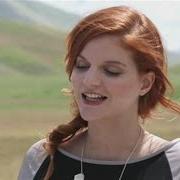 El texto musical UN GIORNO DI SOLE de CHIARA GALIAZZO también está presente en el álbum Un giorno di sole (2014)