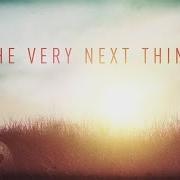 El texto musical WHEN THE GOD MAN PASSES BY de CASTING CROWNS también está presente en el álbum The very next thing (2016)