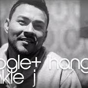 El texto musical IMPOSSIBLE de FRANKIE J también está presente en el álbum Faith, hope y amor (2013)