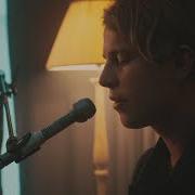 El texto musical CHINA DOLLS de TOM ODELL también está presente en el álbum Jubilee road (2018)