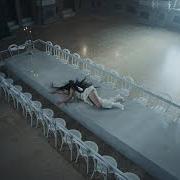 El texto musical ALWAYS EVERYWHERE de CHARLI XCX también está presente en el álbum Wuthering heights (2026)