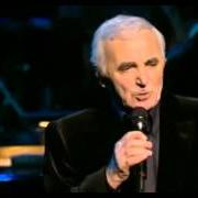 El texto musical A PROPOS DE POMMIER de CHARLES AZNAVOUR también está presente en el álbum Bravo du music hall (1959)