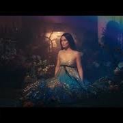 El texto musical THINK OF ME de KACEY MUSGRAVES también está presente en el álbum Kacey musgraves (2007)