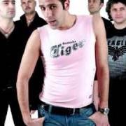 El texto musical MIA CUGGINA de CHECCO ZALONE también está presente en el álbum Se non avrei fatto il cantande (2006)