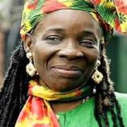 El texto musical MY KIND OF WAR de RITA MARLEY también está presente en el álbum Harambe (working together for freedom) (1988)