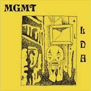 El texto musical LITTLE DARK AGE de MGMT también está presente en el álbum Little dark age (2018)