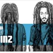 El texto musical ONE DROP MUSIC de MELLOW MOOD también está presente en el álbum Twinz (2014)