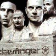 El texto musical POINT OF NO RETURN de CLAWFINGER también está presente en el álbum Zeros & heroes (2003)