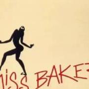 El texto musical JOSEPHINE BAKER de P.F.M. (PREMIATA FORNERIA MARCONI) también está presente en el álbum Miss baker (1987)