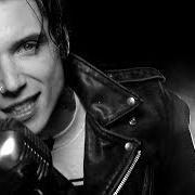 El texto musical BREAK YOUR HALO de ANDY BLACK también está presente en el álbum The shadow side (2016)