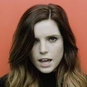 El texto musical OVER MY HEAD de ECHOSMITH también está presente en el álbum Over my head (2018)