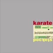 El texto musical TOW TRUCK de KARATE también está presente en el álbum Pockets (2004)