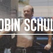 El texto musical WORLD TURNS GREY de ROBIN SCHULZ también está presente en el álbum Sugar (2015)