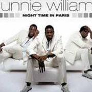 El texto musical HOLD ON de CUNNIE WILLIAMS también está presente en el álbum Night time in paris (2002)