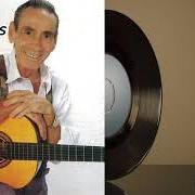 El texto musical OLHOS NOS OLHOS de NELSON GONÇALVES también está presente en el álbum Seleção essencial grandes sucessós (2011)