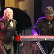 El texto musical EARLY IN THE MORNIN' de CYNDI LAUPER también está presente en el álbum Memphis blues (2010)