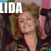 El texto musical PARLEZ-MOI D'AMOUR MON AMOUR de DALIDA también está presente en el álbum Besame mucho (1976)