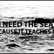 El texto musical LITTLE PAPER PLANE de JACK JASELLI también está presente en el álbum I need the sea because it teaches me (2014)
