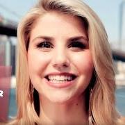 El texto musical TOTAL PERFEKT de BEATRICE EGLI también está presente en el álbum Bis hierher und viel weiter (2014)