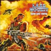 El texto musical MAD AXE ATTACK de LÄÄZ ROCKIT también está presente en el álbum Know your enemy (1987)