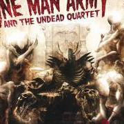 El texto musical HE'S BACK (THE MAN BEHIND THE MASK) de ONE MAN ARMY AND THE UNDEAD QUARTET también está presente en el álbum Error in evolution (2007)