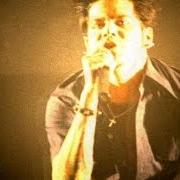 El texto musical PROMISES de ADEMA también está presente en el álbum Unstable (2003)