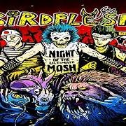 El texto musical CARMOLESTING DEAD de BIRDFLESH también está presente en el álbum Night of the ultimate mosh (2002)