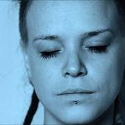 El texto musical CONTROL de WALLIS BIRD también está presente en el álbum Home (2016)