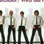 El texto musical VIVO DA RE de DECIBEL también está presente en el álbum Vivo da re (1980)