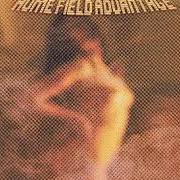 El texto musical FRIENDLY GAME OF FOOTBALL de THE HIGH & MIGHTY también está presente en el álbum Home field advantage (1999)
