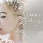 El texto musical BORN AGAIN de TIFFANY YOUNG también está presente en el álbum Lips on lips (2019)