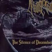 El texto musical UNDER THE AUTUMN TREE de DEINONYCHUS también está presente en el álbum The silence of december (1995)