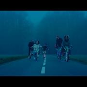 El texto musical BETTER GIVE U UP de FKJ también está presente en el álbum French kiwi juice (2017)