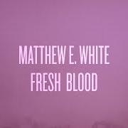 El texto musical GOLDEN ROBES de MATTHEW E. WHITE también está presente en el álbum Fresh blood (2015)