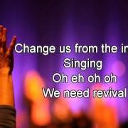 El texto musical AWAKEN MY HEART de SOULFIRE REVOLUTION también está presente en el álbum Revival (2013)