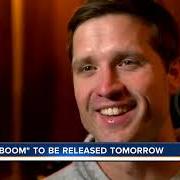 El texto musical MIND CANDY de WALKER HAYES también está presente en el álbum Boom. (2017)