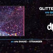 El texto musical MIRRORS de 070 SHAKE también está presente en el álbum Glitter (2018)