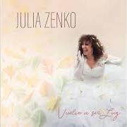 El texto musical BRÚJULA de JULIA ZENKO también está presente en el álbum Vuelvo a ser luz (2019)