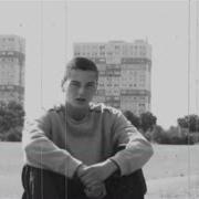 El texto musical GRIME SCENE KILLER de DEVLIN también está presente en el álbum The outcast (2019)