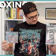 El texto musical CEO 2 de ROSA CHEMICAL también está presente en el álbum Okay okay 2 (2025)